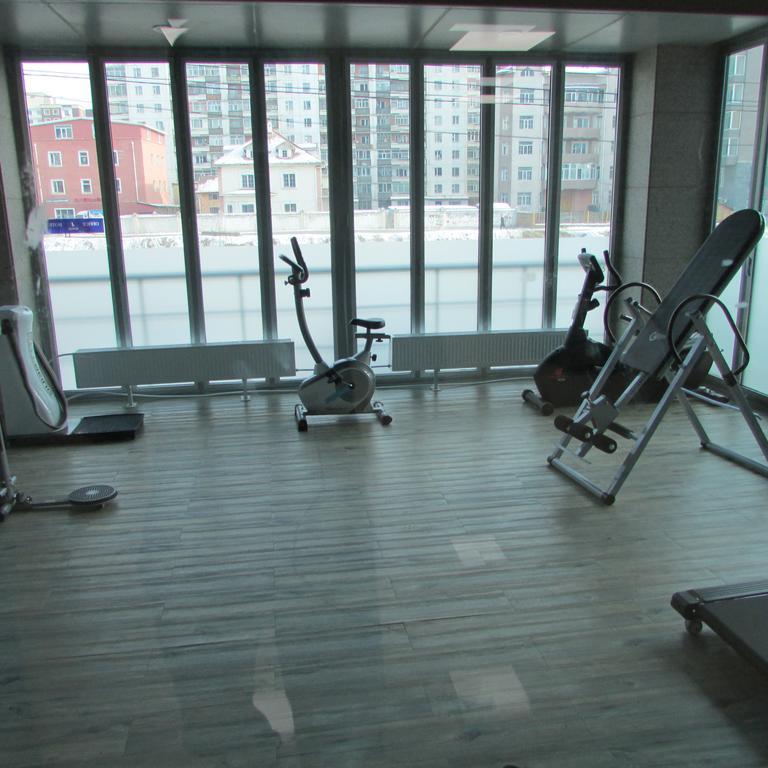 J Hotel Ulaanbaatar Esterno foto